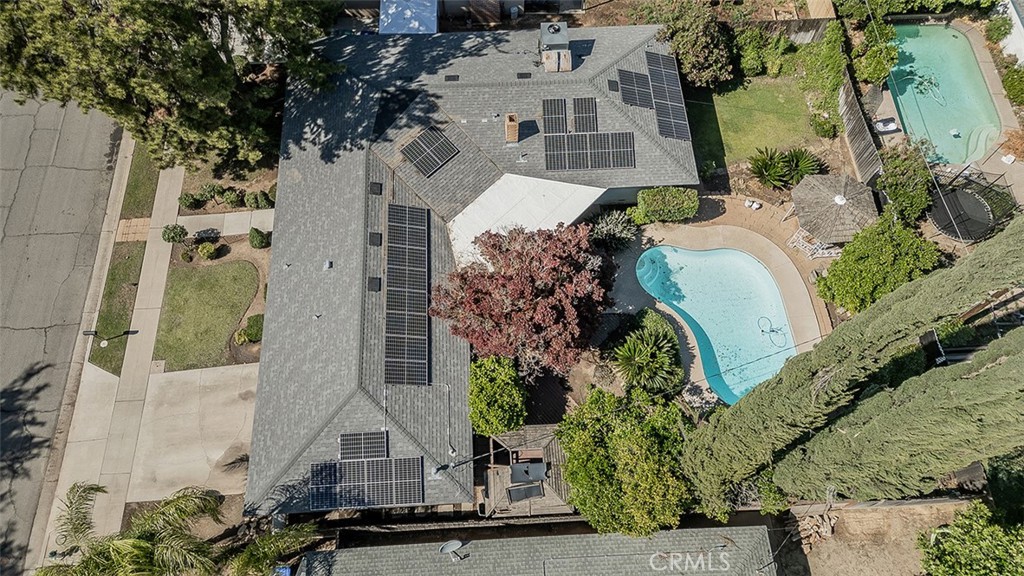 6326 N Bergeron, Fresno, CA 93704