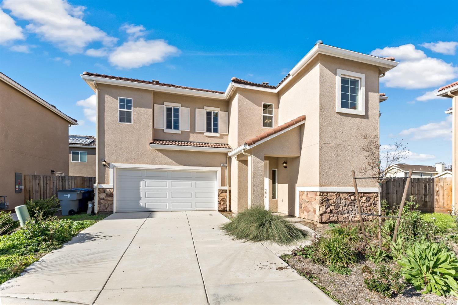 4422 W Langden Dr #Lot14, Fresno, CA 93722
