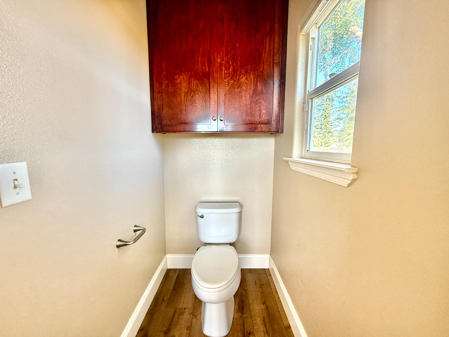835 N Hornet Ave, Fresno, CA 93737