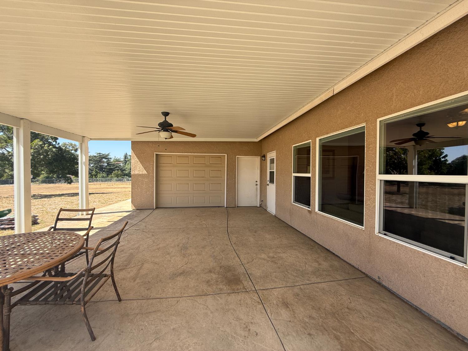 835 N Hornet Ave, Fresno, CA 93737