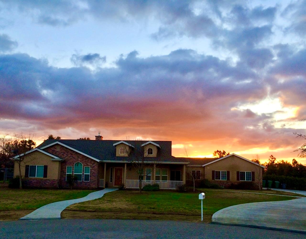 835 N Hornet Ave, Fresno, CA 93737