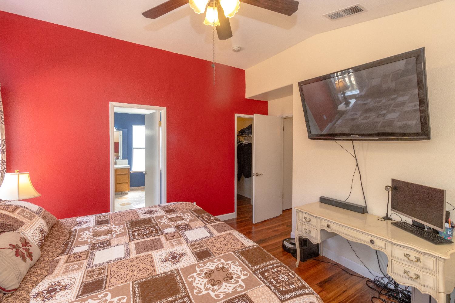5504 W Browning Ave, Fresno, CA 93722