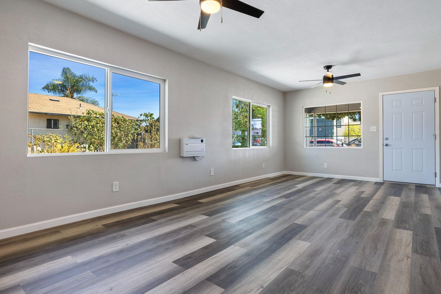 3639 E Lowe Ave, Fresno, CA 93702