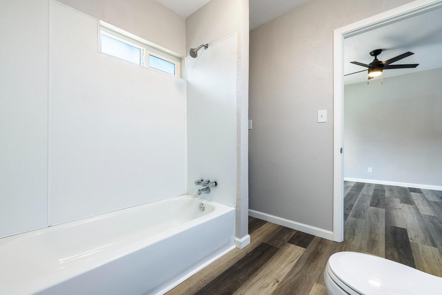 3639 E Lowe Ave, Fresno, CA 93702
