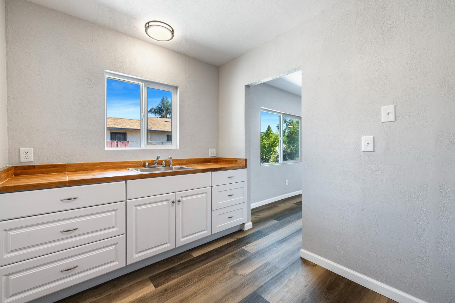 3639 E Lowe Ave, Fresno, CA 93702