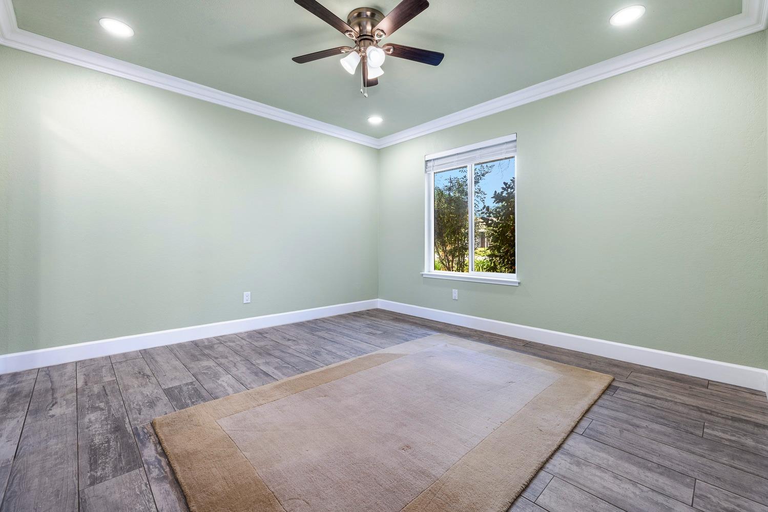 6701 N Dewey, Fresno, CA 93711