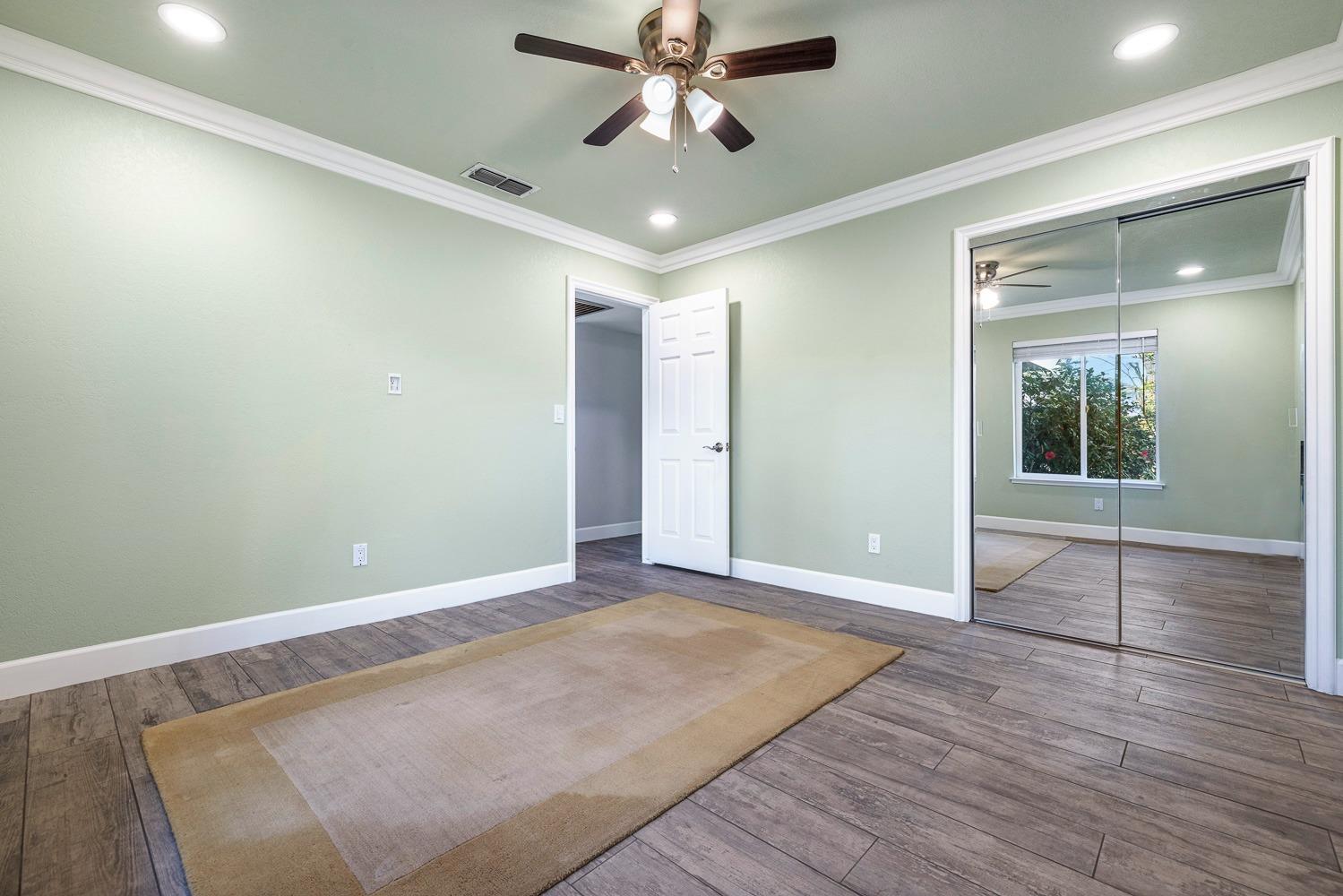 6701 N Dewey, Fresno, CA 93711
