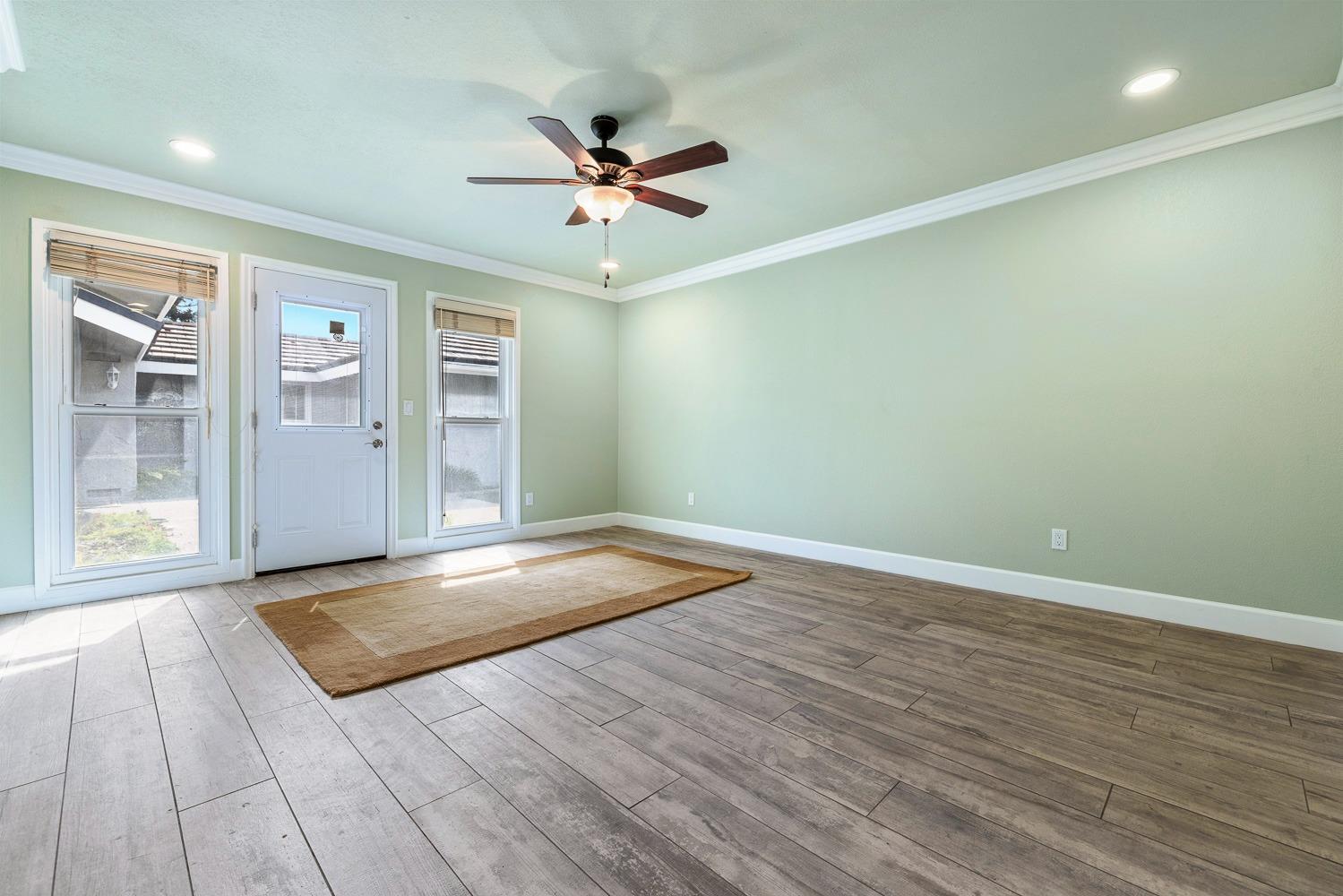 6701 N Dewey, Fresno, CA 93711