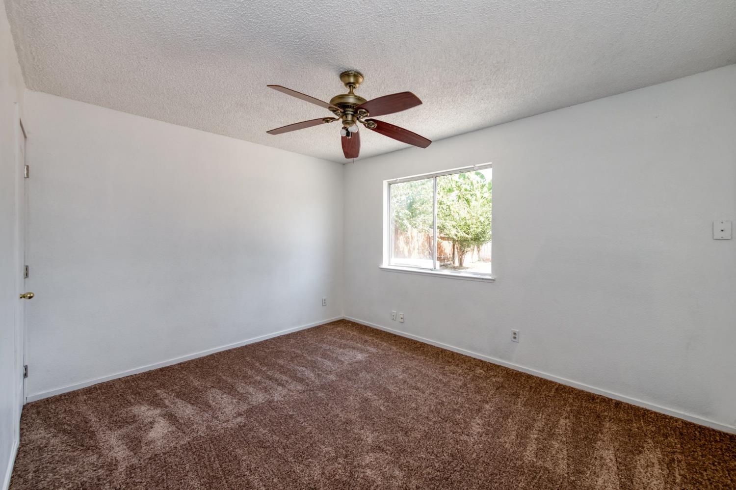 3340 N Dante Ave, Fresno, CA 93722