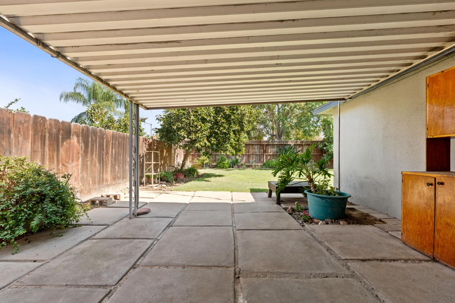4484 N Woodson Ave, Fresno, CA 93705