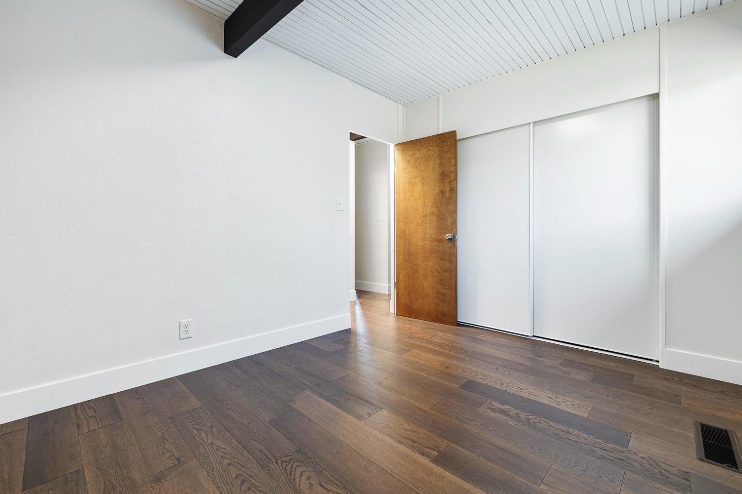 3862 N Orchard St, Fresno, CA 93726