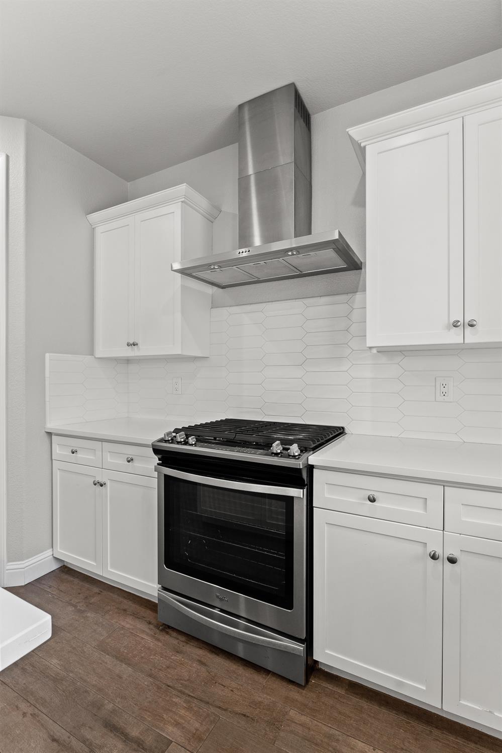 1396 E Via Prato Dr, Fresno, CA 93730