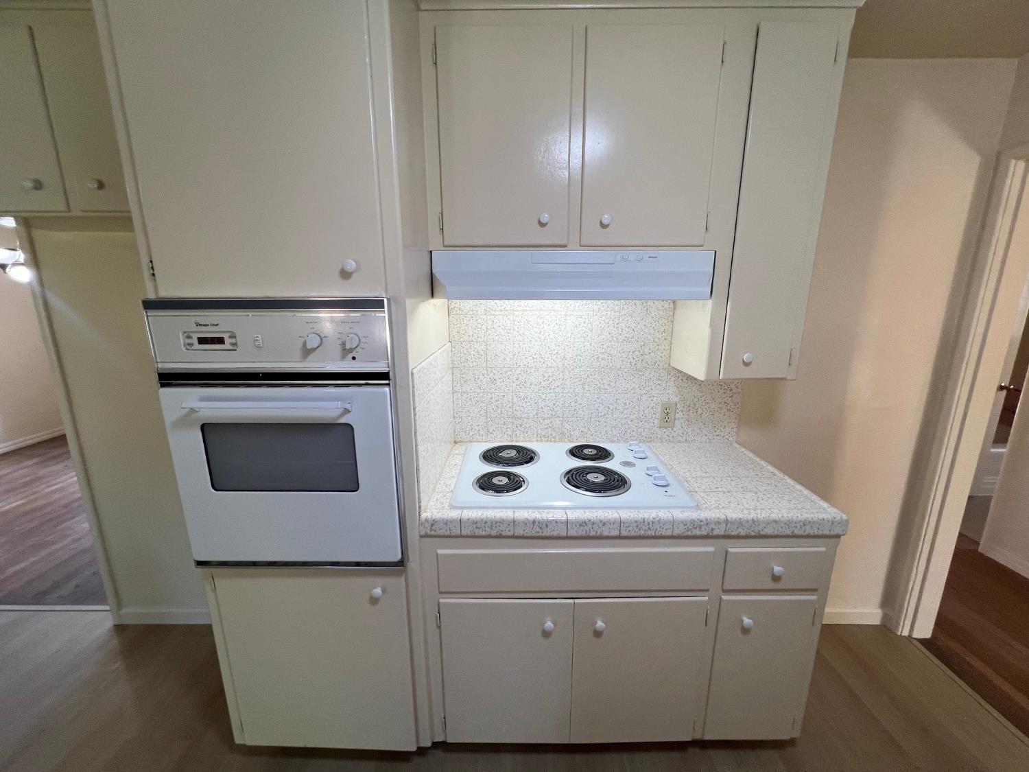 424 W Robinson Ave, Fresno, CA 93705