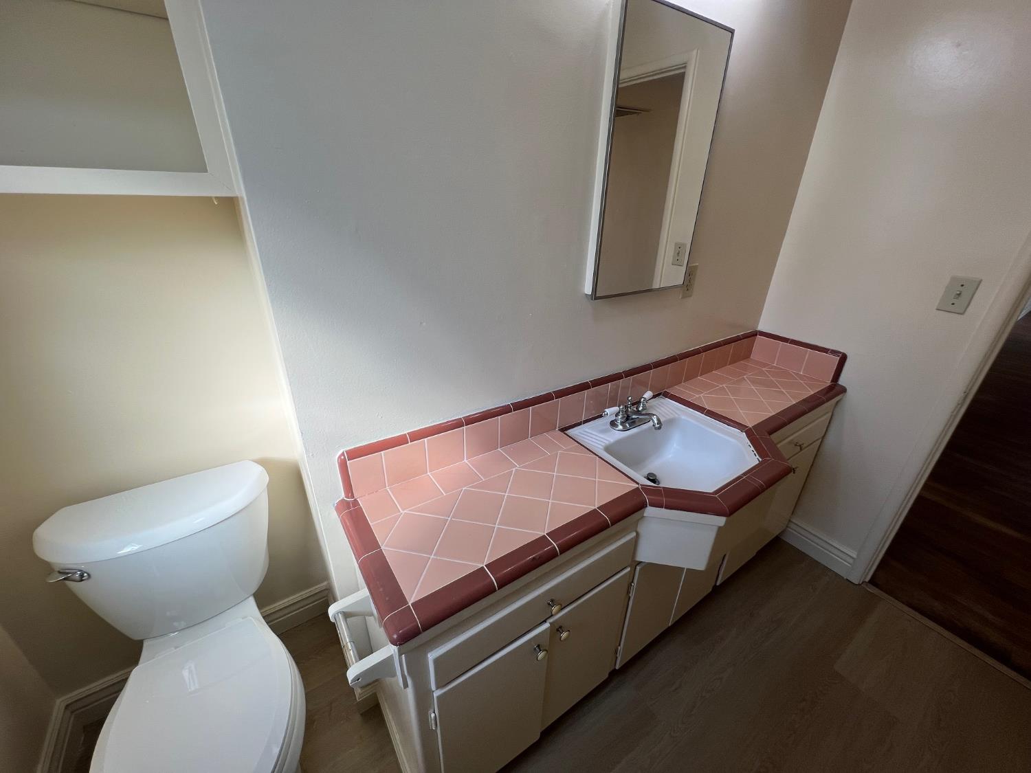 424 W Robinson Ave, Fresno, CA 93705