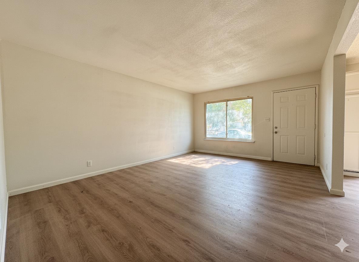 955 E Kaviland Ave, Fresno, CA 93706