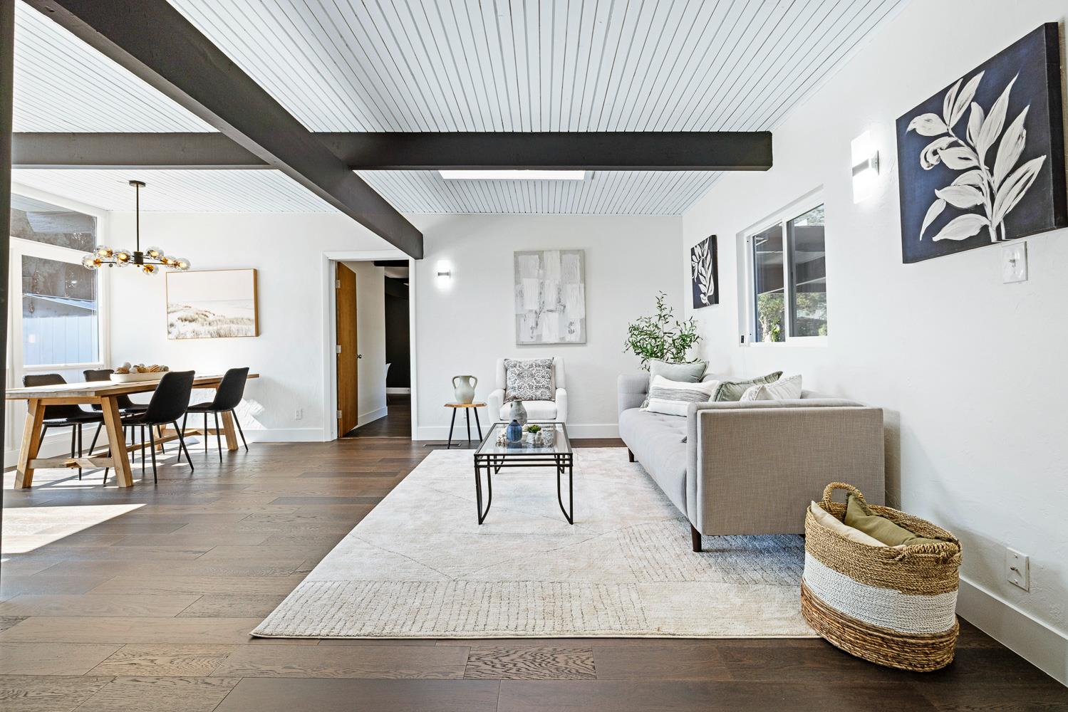 3862 N Orchard St, Fresno, CA 93726