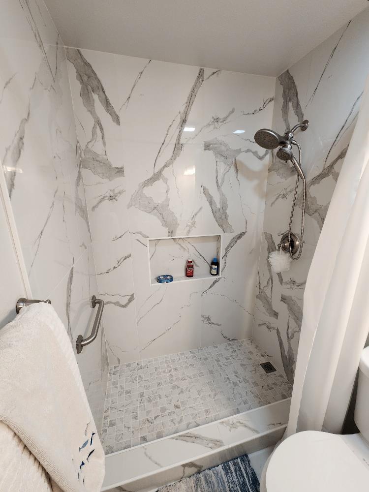 4902 E Eugenia Ave, Fresno, CA 93725