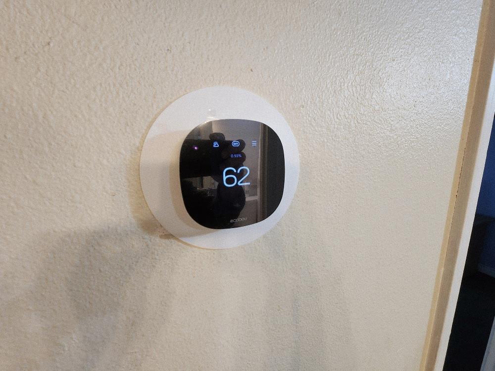 4902 E Eugenia Ave, Fresno, CA 93725