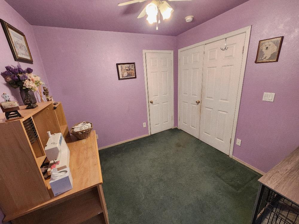 4902 E Eugenia Ave, Fresno, CA 93725