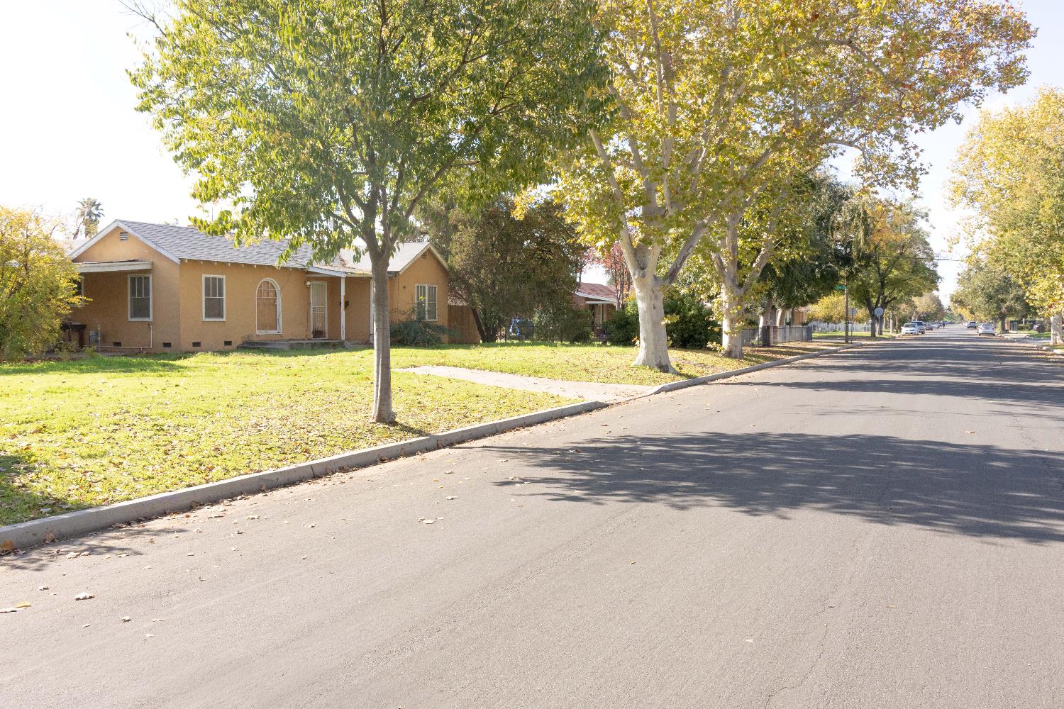 3030 E Normal Ave, Fresno, CA 93703