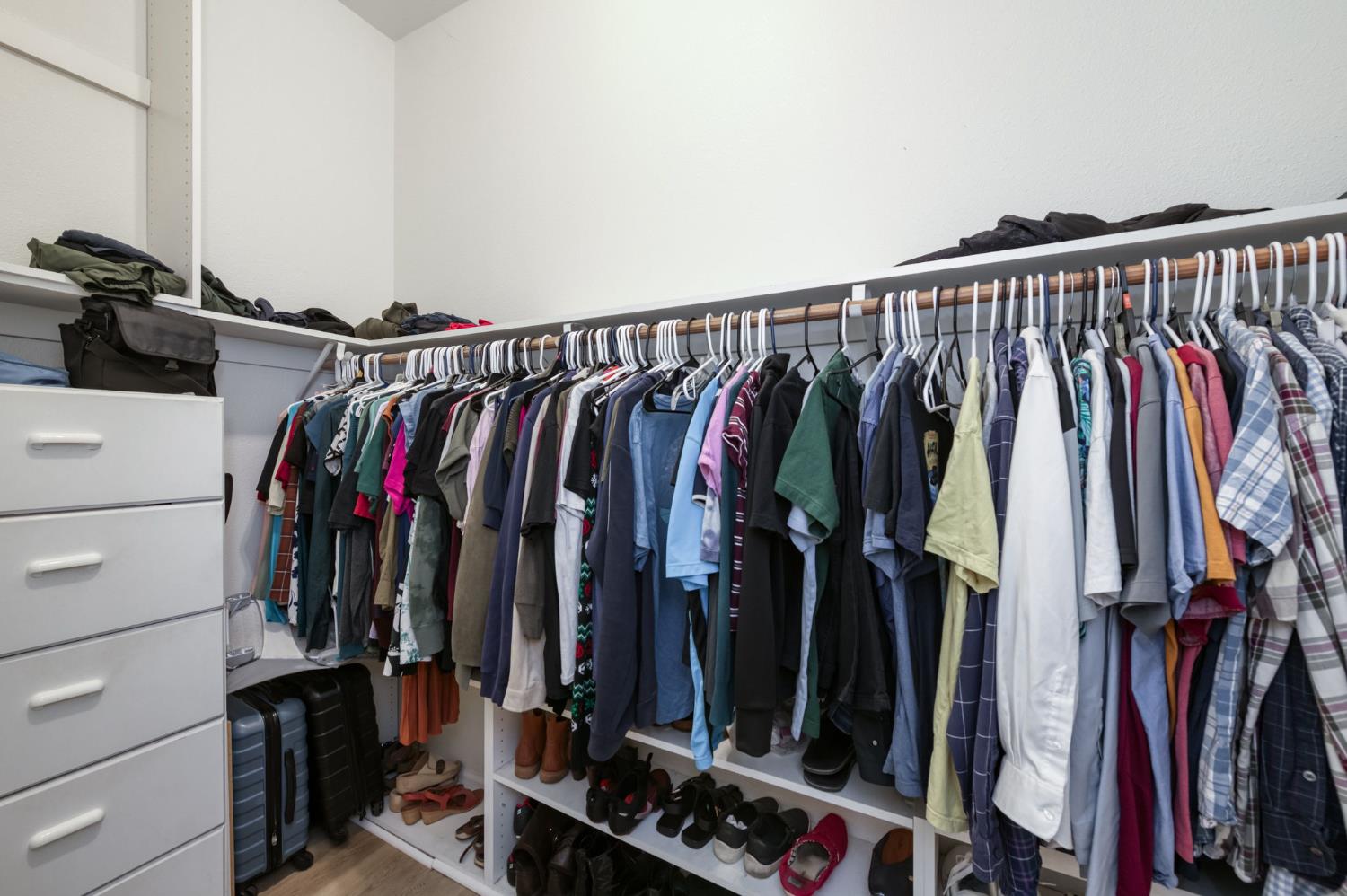 7839 N Carnegie Ave, Fresno, CA 93722