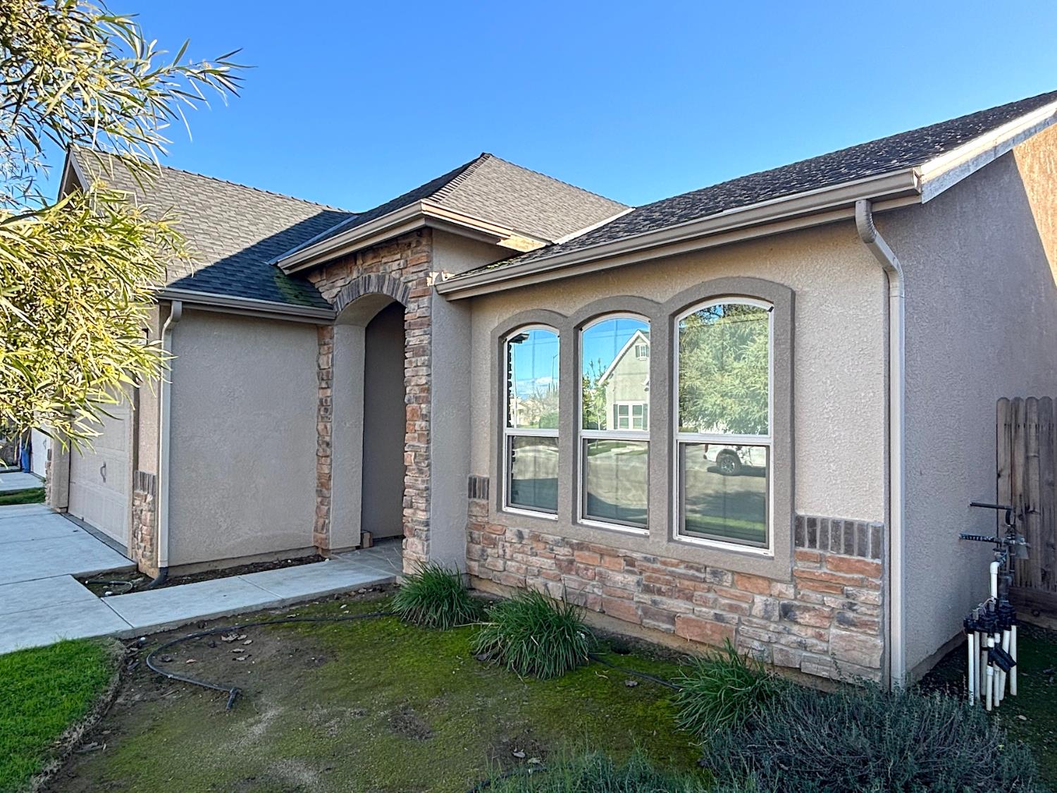 6248 E Farrin Ave, Fresno, CA 93727