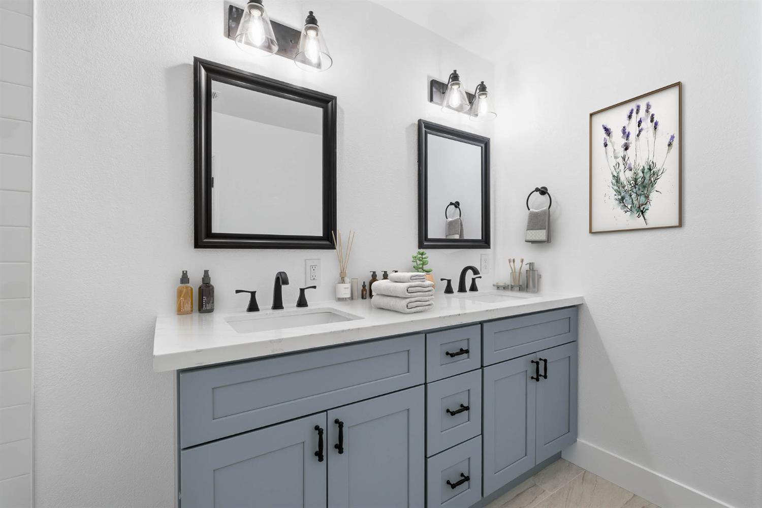 4023 E Fedora Ave, Fresno, CA 93726