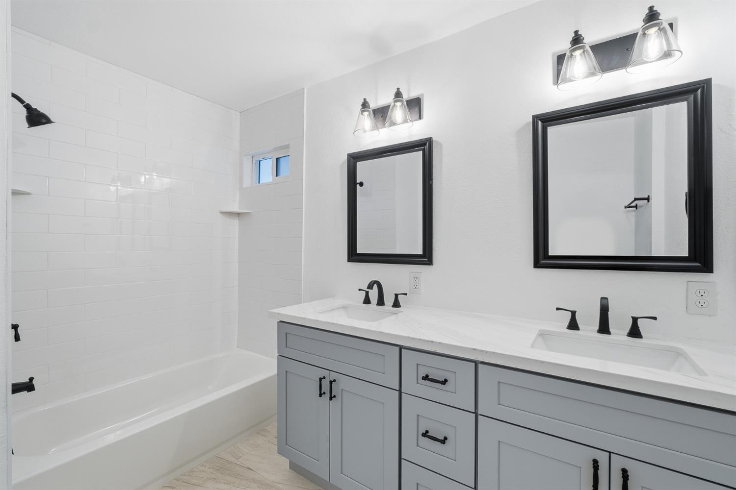 4023 E Fedora Ave, Fresno, CA 93726