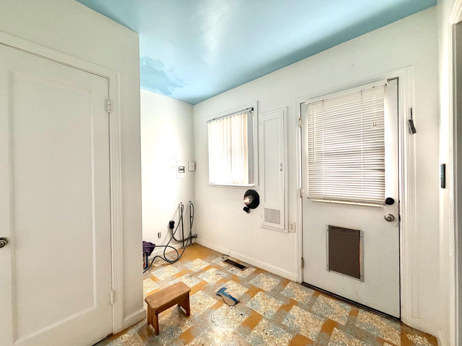 1411 N Harrison Ave, Fresno, CA 93728