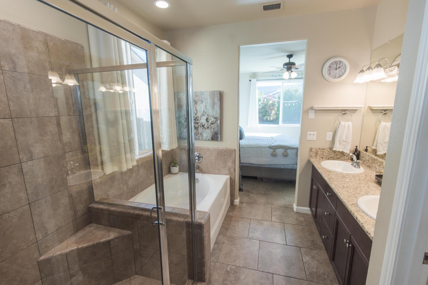 7375 E Lansing Way, Fresno, CA 93737