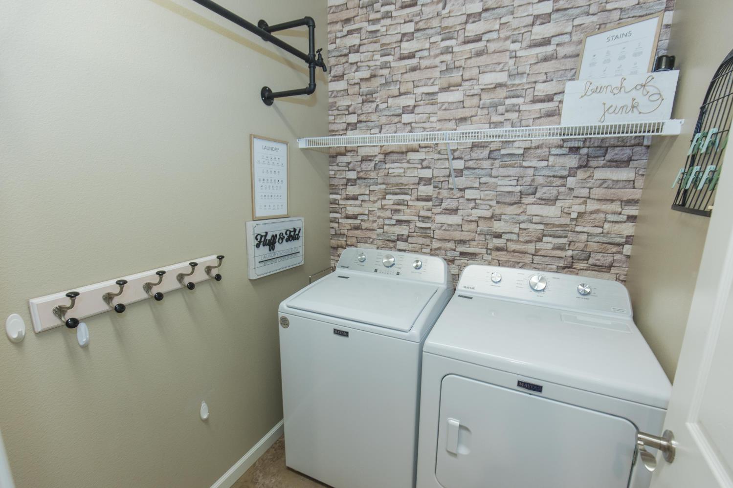 7375 E Lansing Way, Fresno, CA 93737