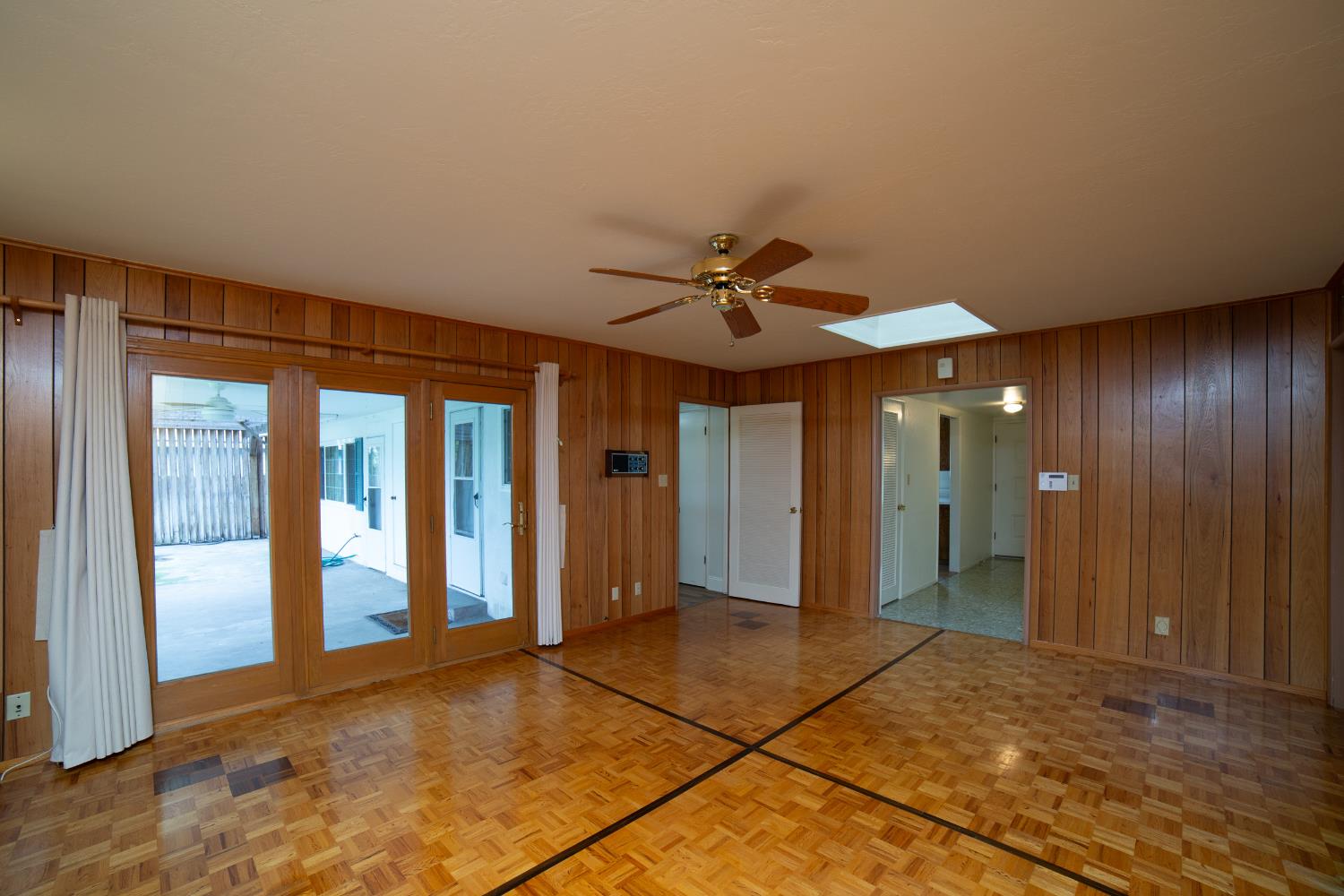 1514 E Escalon, Fresno, CA 93710