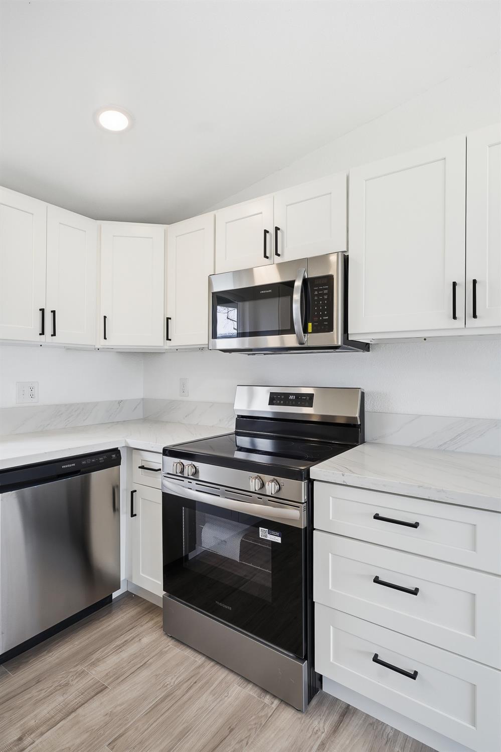 1150 E Jensen Ave, Fresno, CA 93706