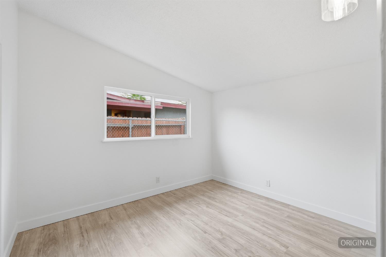 1150 E Jensen Ave, Fresno, CA 93706