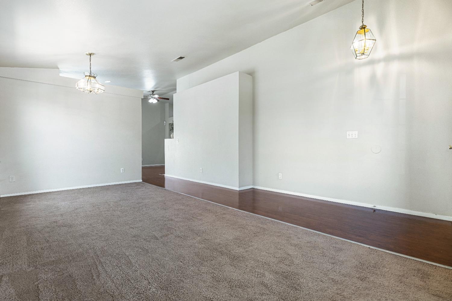 5634 W Donner Ave, Fresno, CA 93722