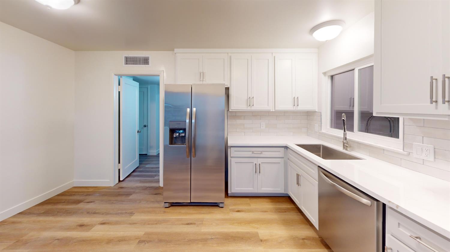 1536 W University Ave, Fresno, CA 93705