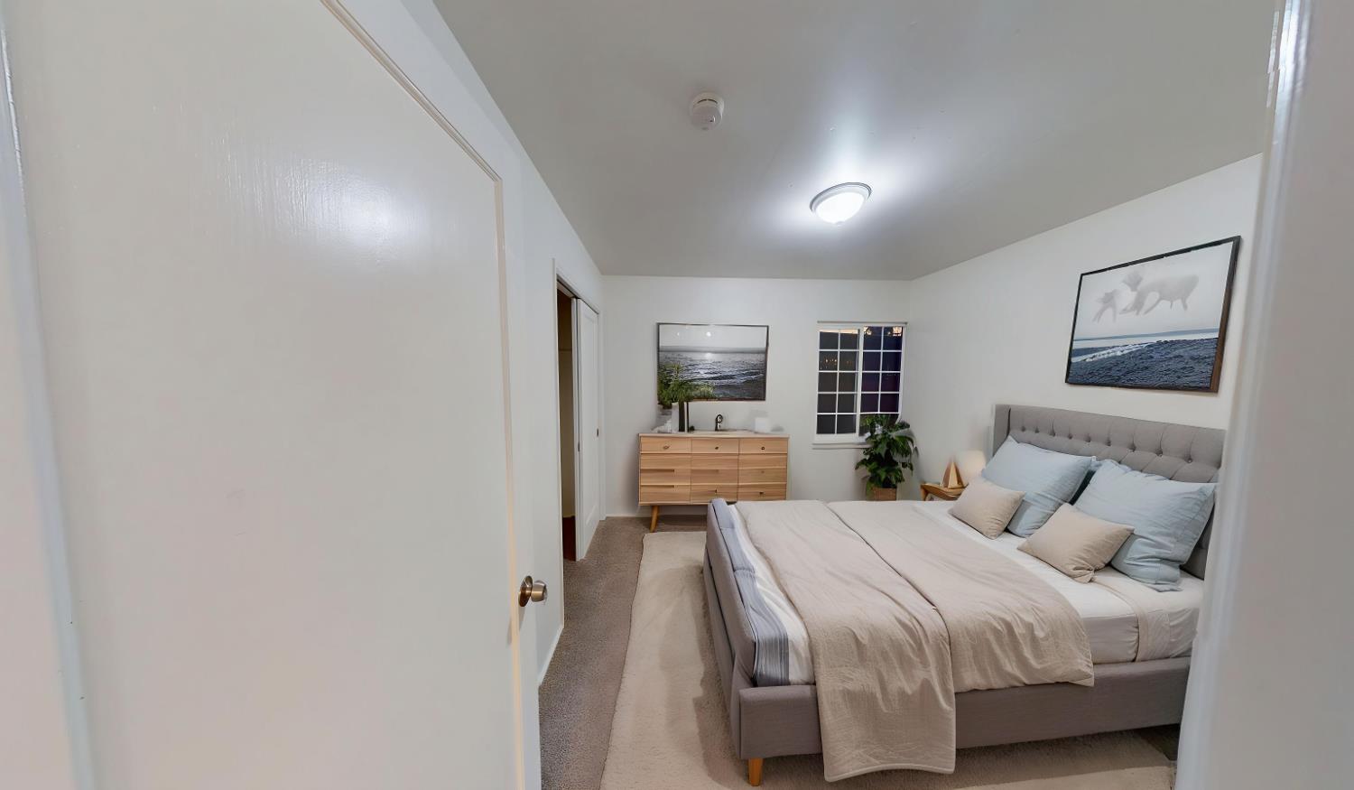 1536 W University Ave, Fresno, CA 93705