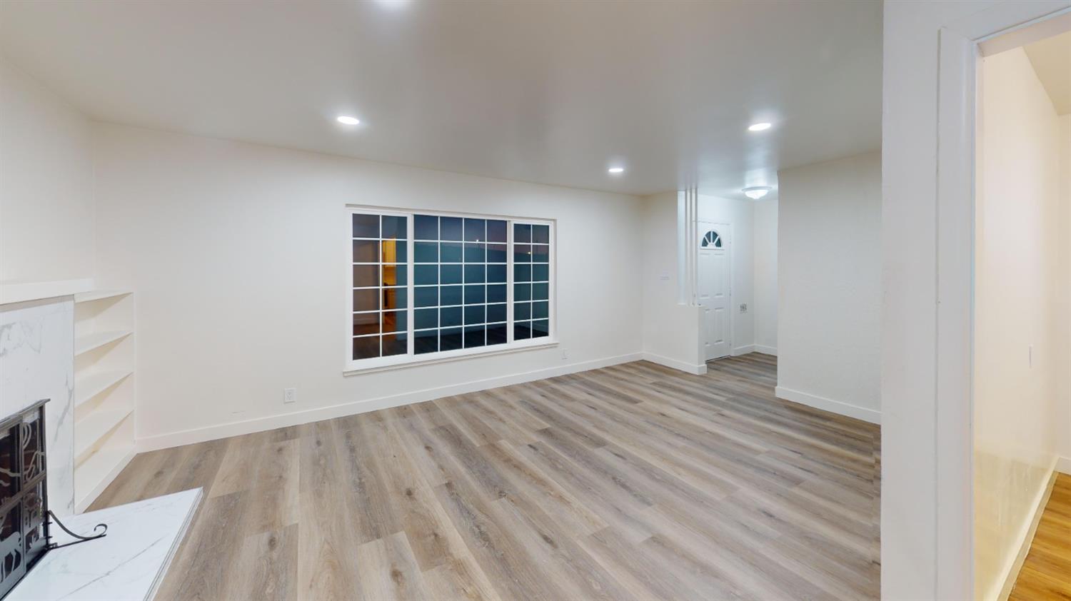 1536 W University Ave, Fresno, CA 93705