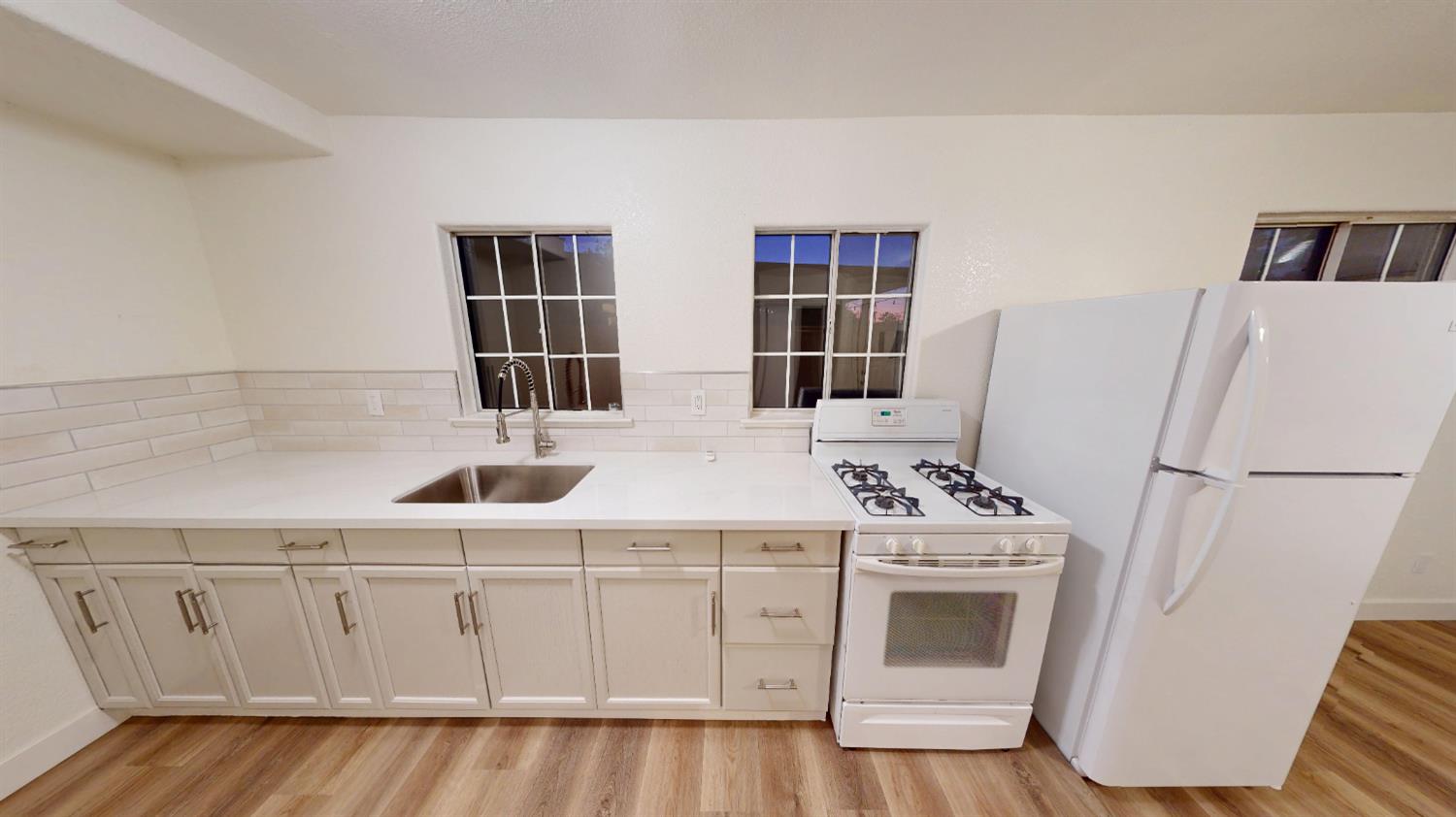 1536 W University Ave, Fresno, CA 93705