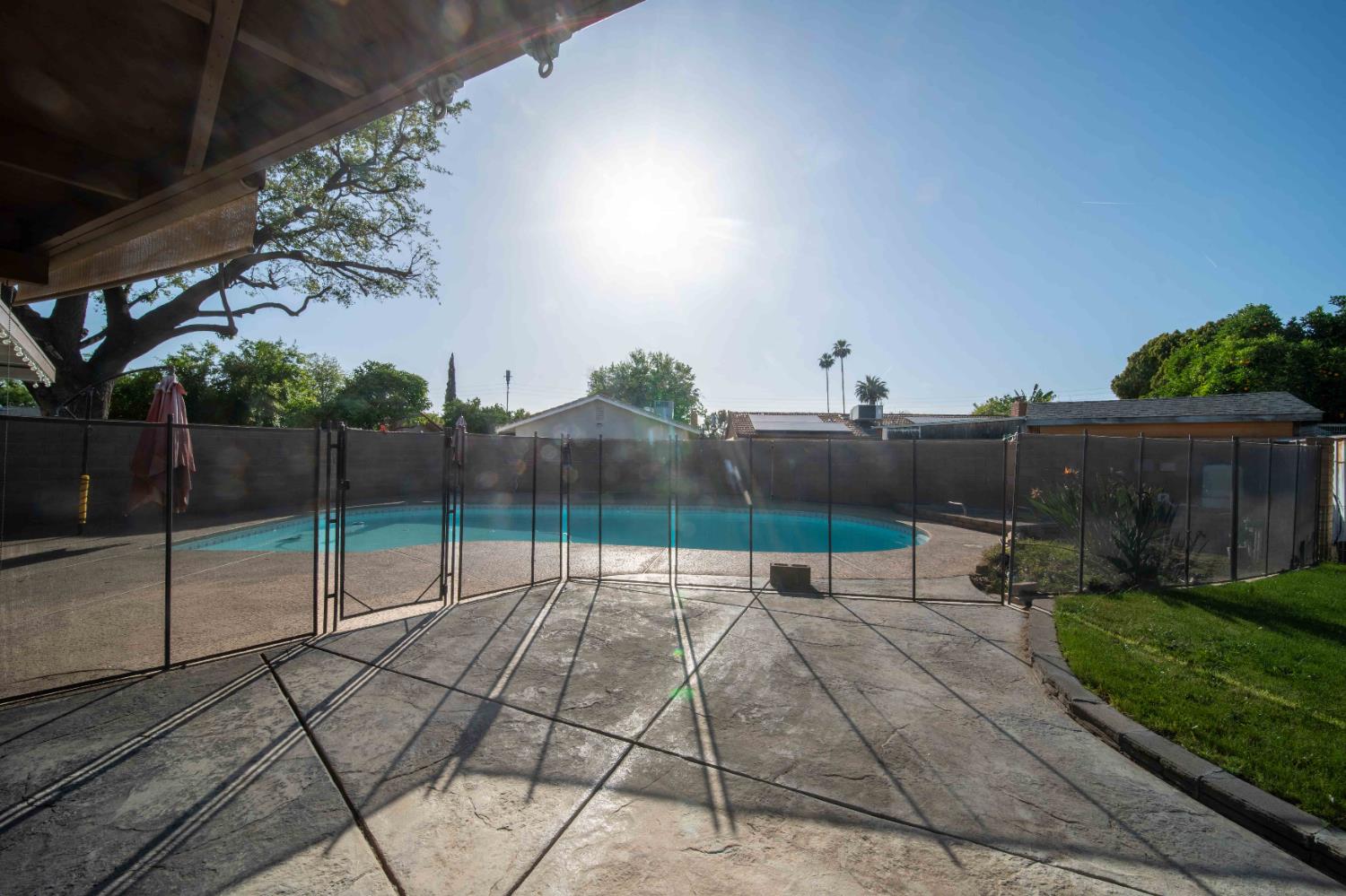 4421 N Woodrow Ave, Fresno, CA 93726