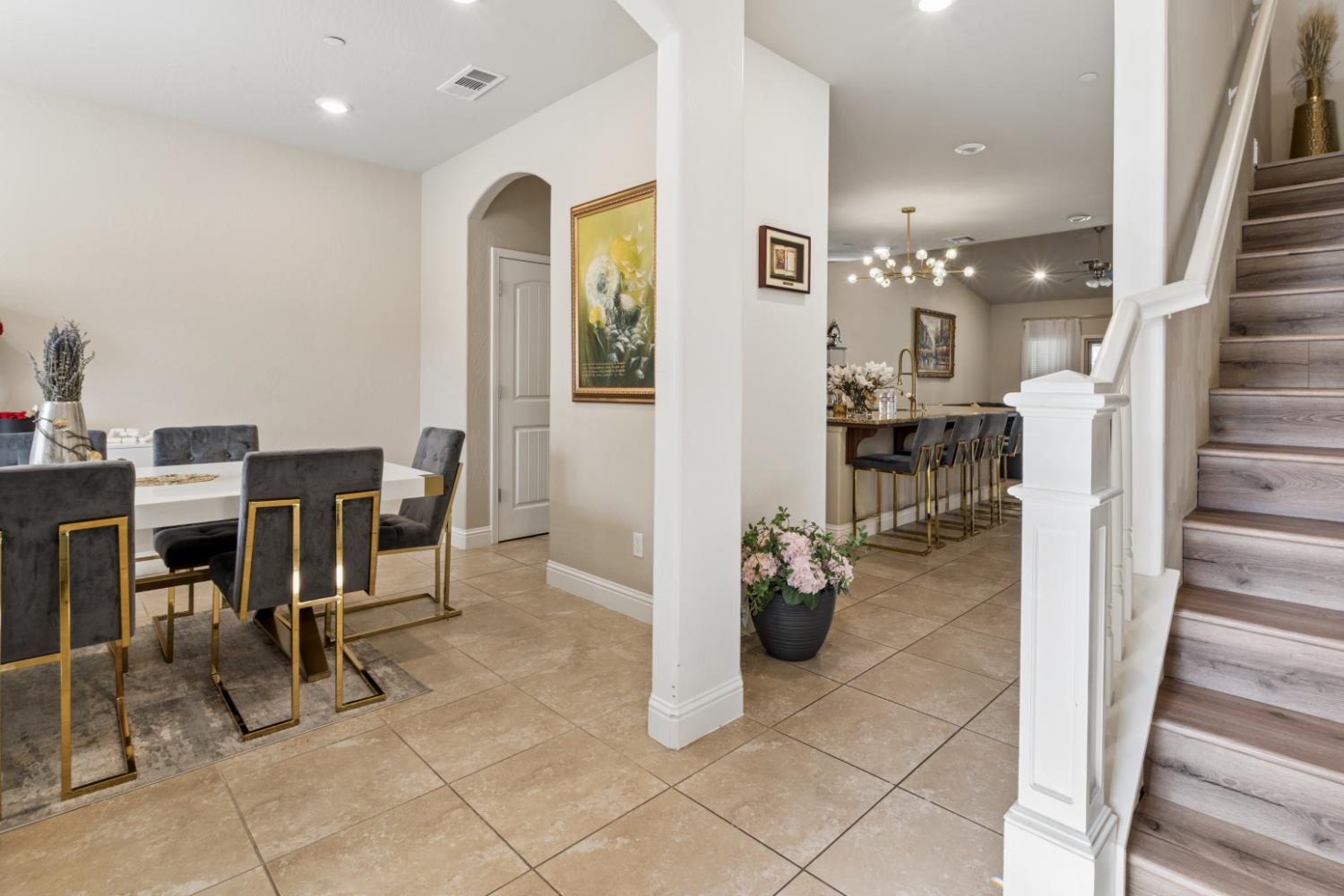 5239 N Bonta Ave, Fresno, CA 93723