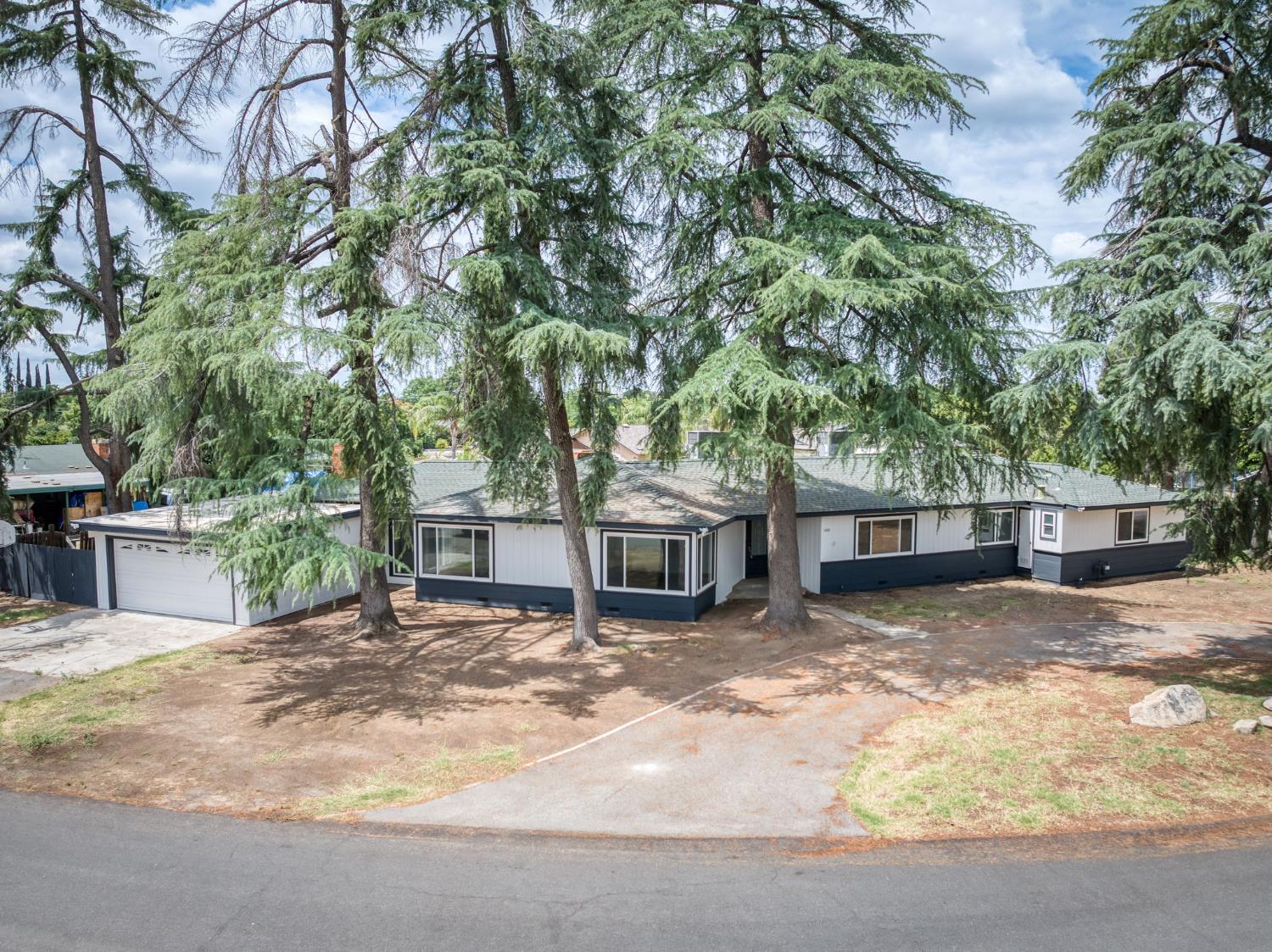 4205 Ralph Ln N, Fresno, CA 93727