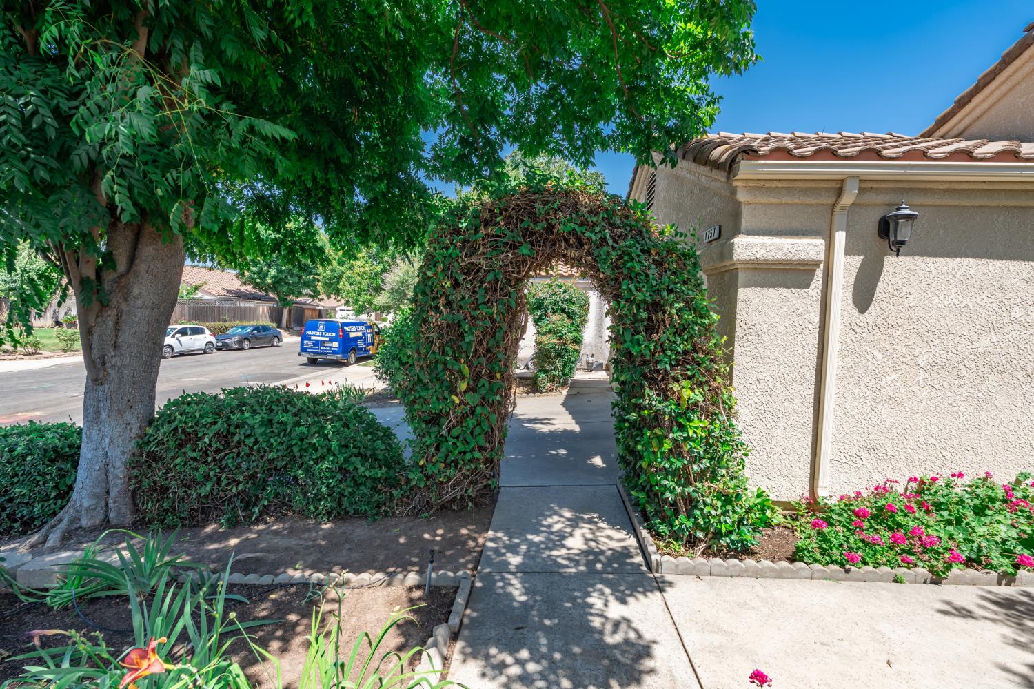 1757 E Birch Avenue, Fresno, CA 93720