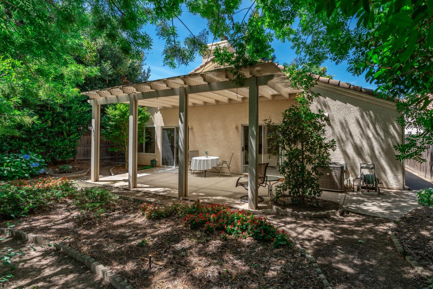 1757 E Birch Avenue, Fresno, CA 93720