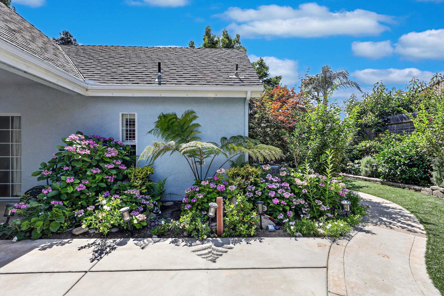 4926 W Pinedale Ave, Fresno, CA 93722