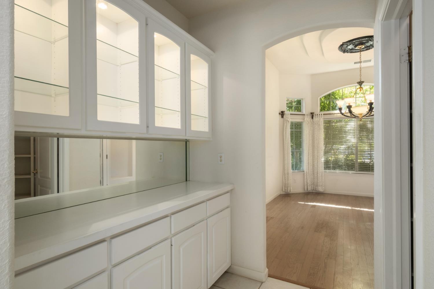 6457 N Selland Ave, Fresno, CA 93711