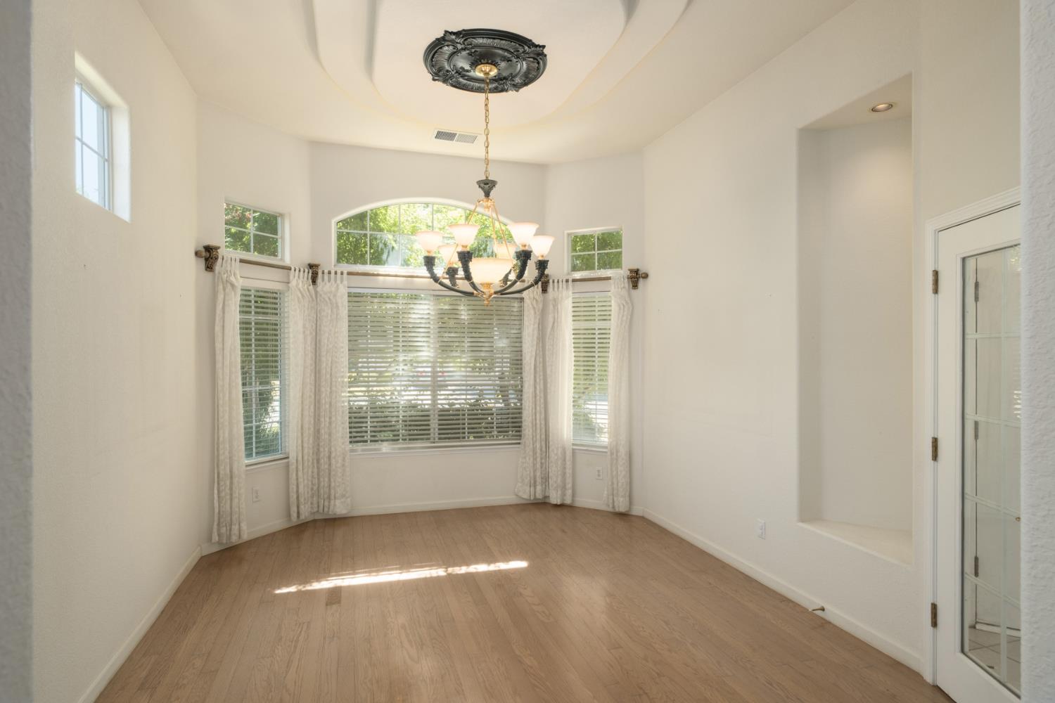 6457 N Selland Ave, Fresno, CA 93711