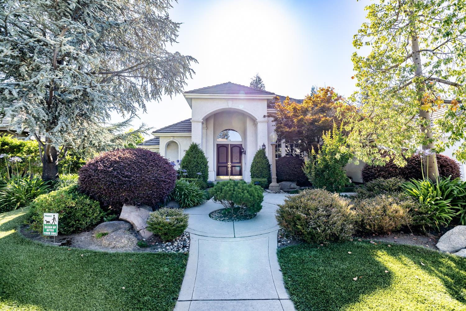 10235 N Rowell Ave, Fresno, CA 93730