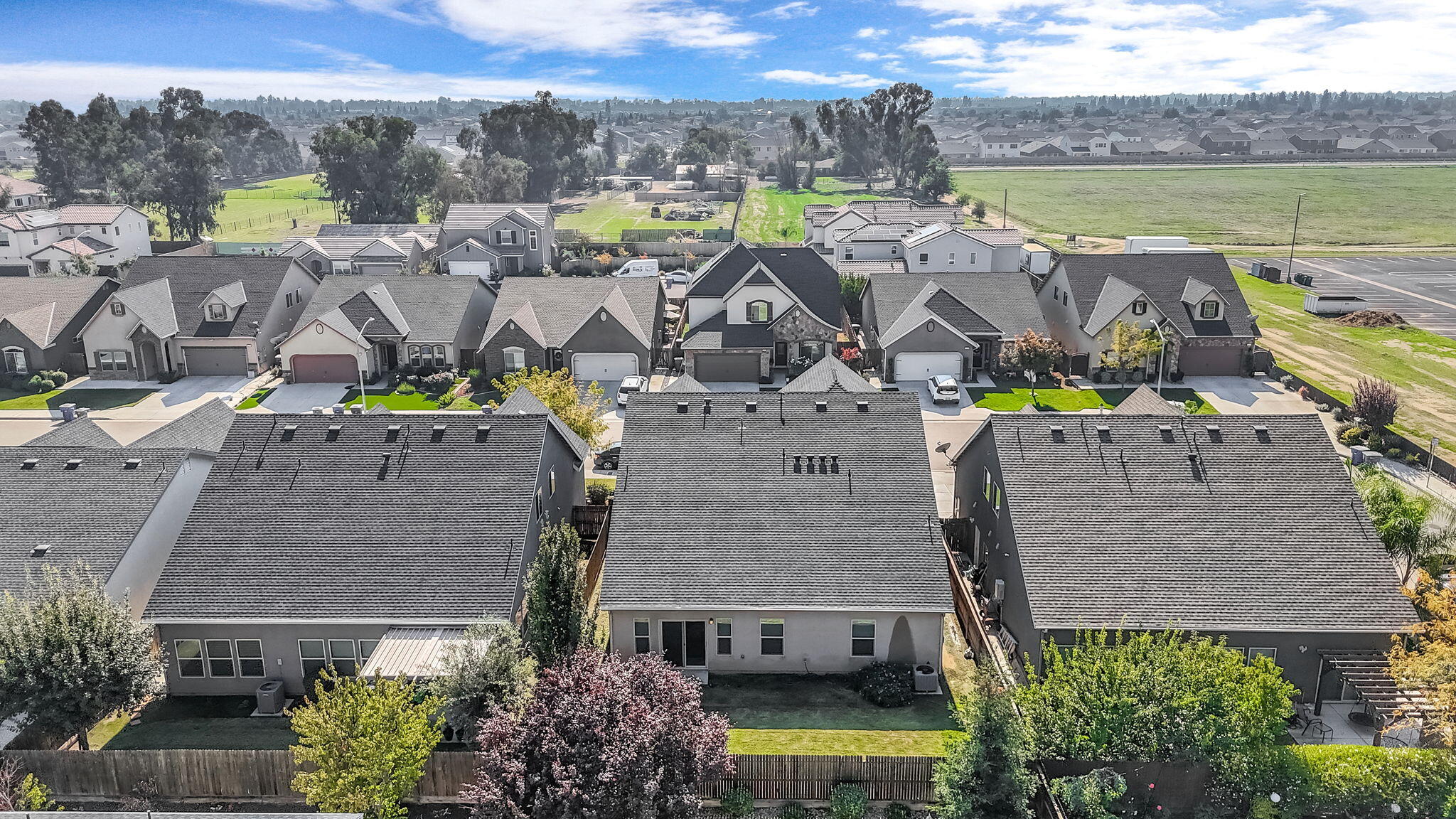 6165 E Farrin Ave, Fresno, CA 93727